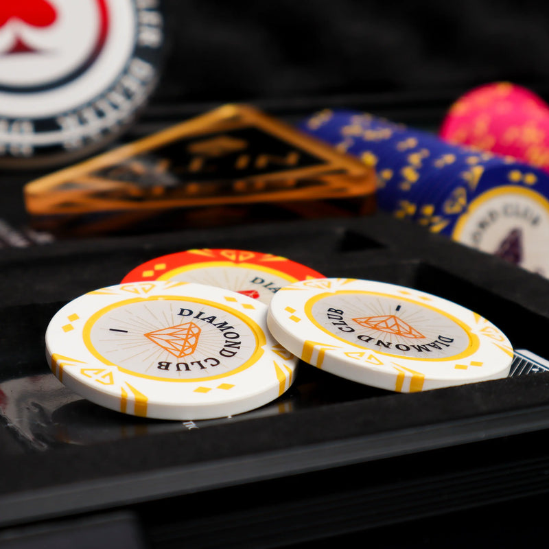 diamond club poker chip imagery