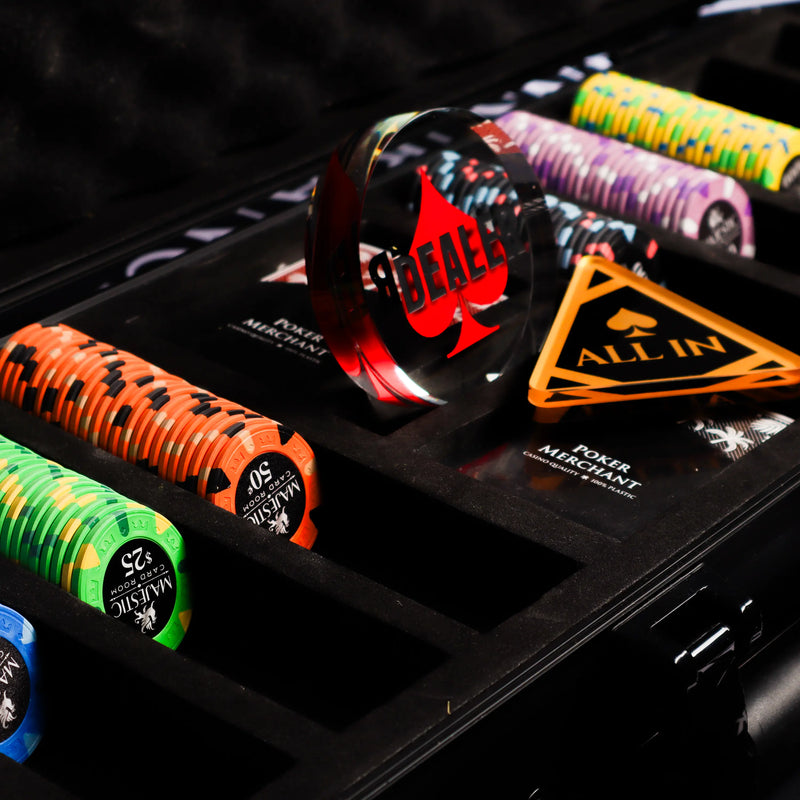 majestic poker set imagery