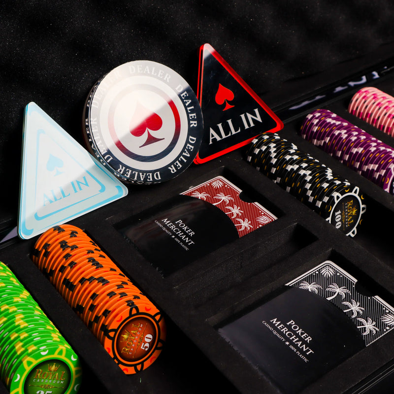 royal cardroom poker set imagery
